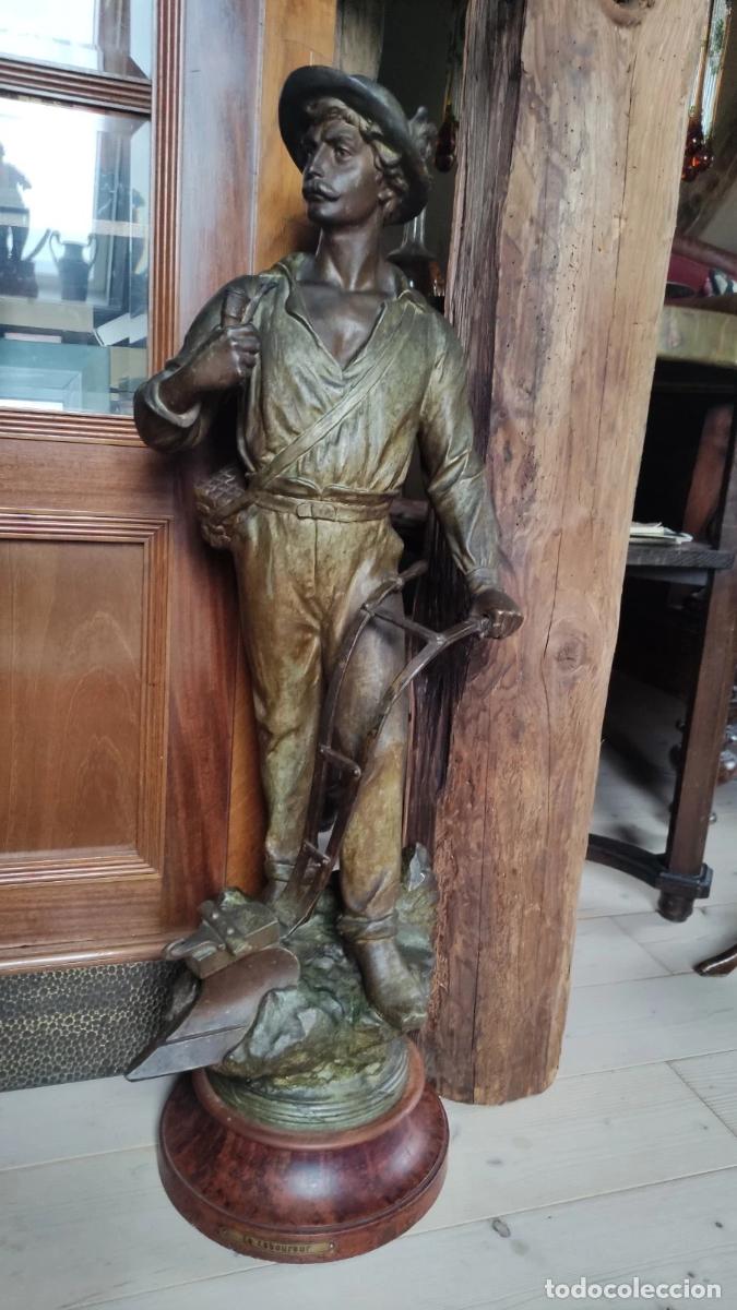 Arte: Escultura de gran tama&ntilde;o, San Isidro Labrador, 80 cm de altura...