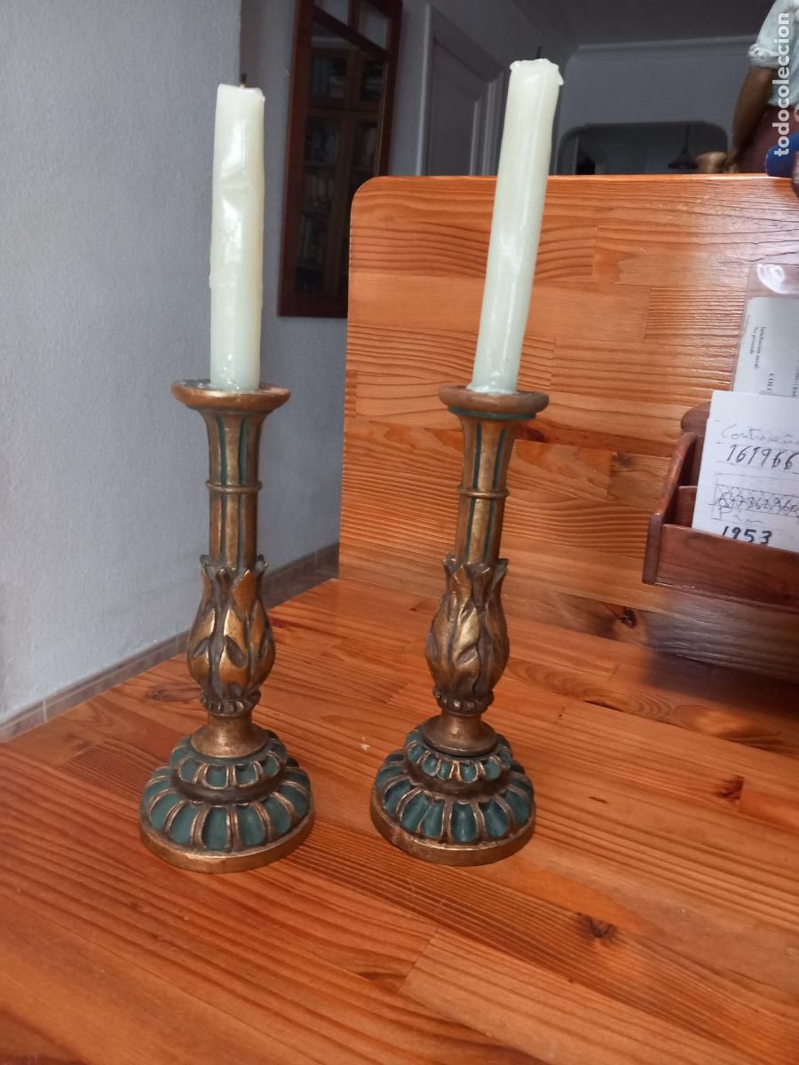 Arte: Candelabros pareja de madera dorada, estilo barroco. S. XIX. Miden 25cm