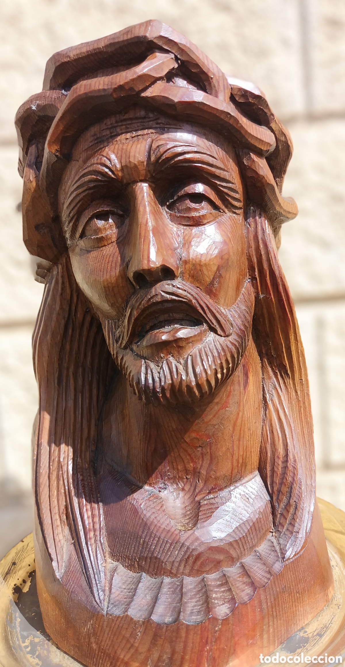 Arte: BUSTO DE CRISTO EN TALLA DE MADERA