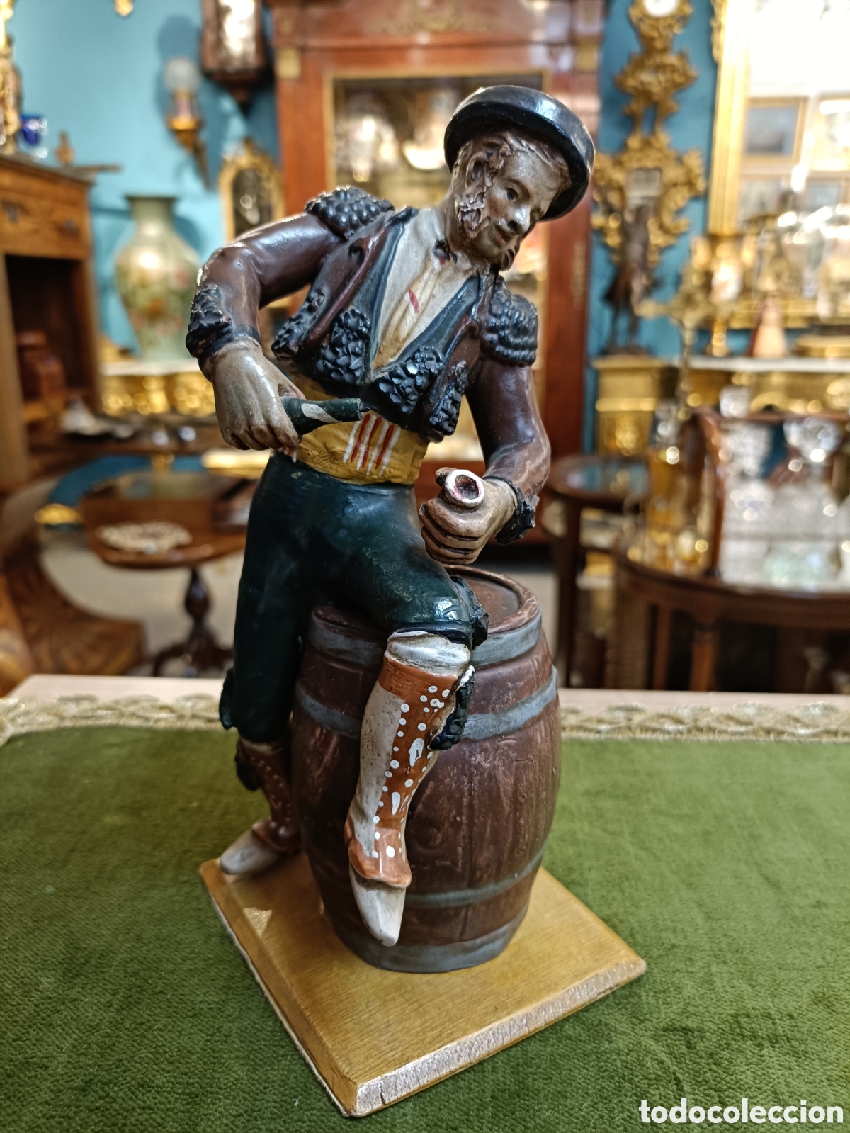 Arte: FIGURA REALIZADA EN TERRACOTA, BARRO. MARISCAL GRANADA
