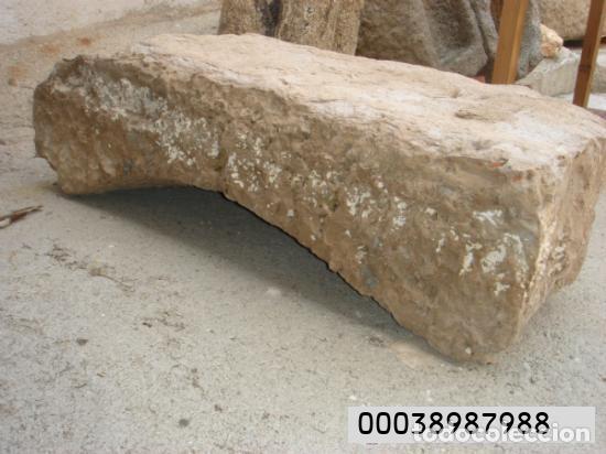 Arte: ANTIGUA PECHINA O CONCHA DE HORNACINA TALLADA EN PIEDRA. RARA PIEZA. SIGLO XVII - XVIII-