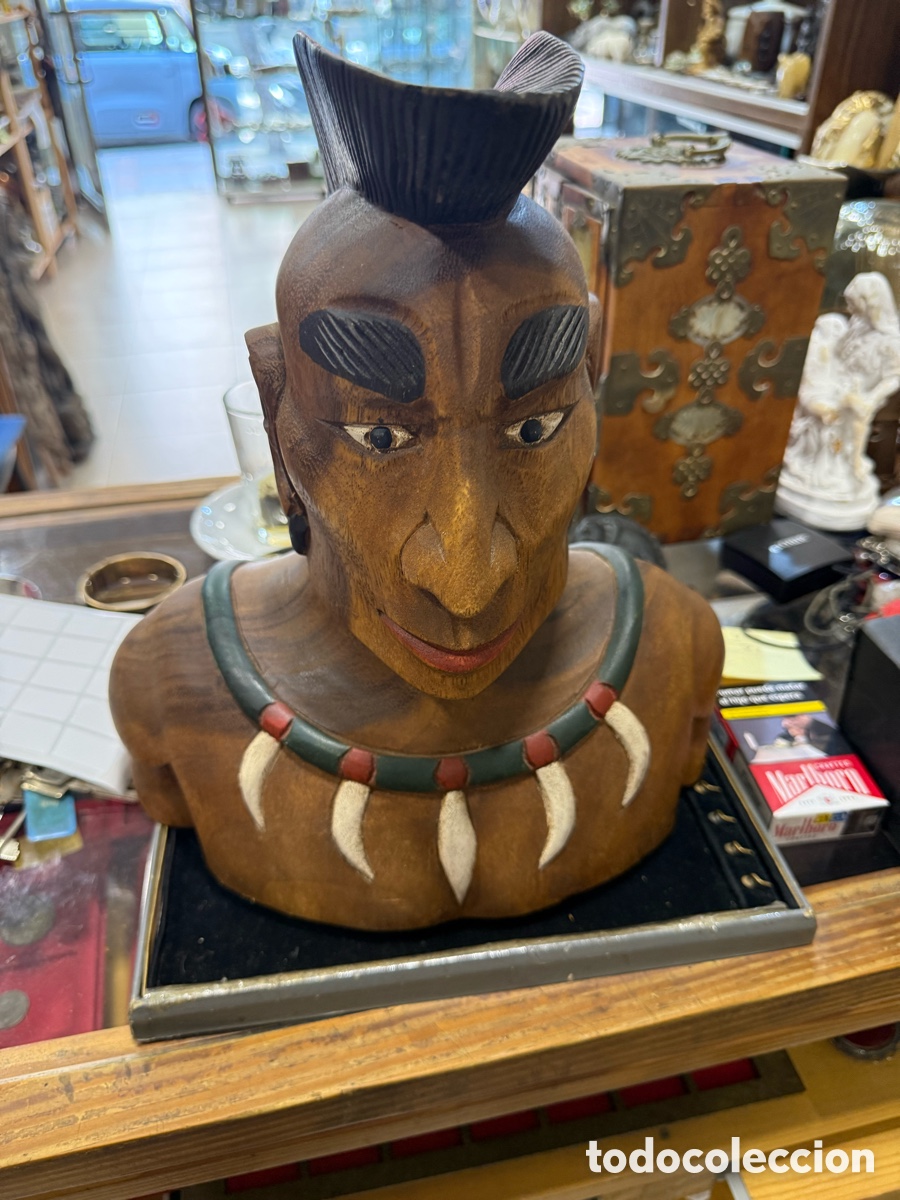Arte: Bonita figuras echa &iacute;ntegramente en madera, queequeg, mobi dick