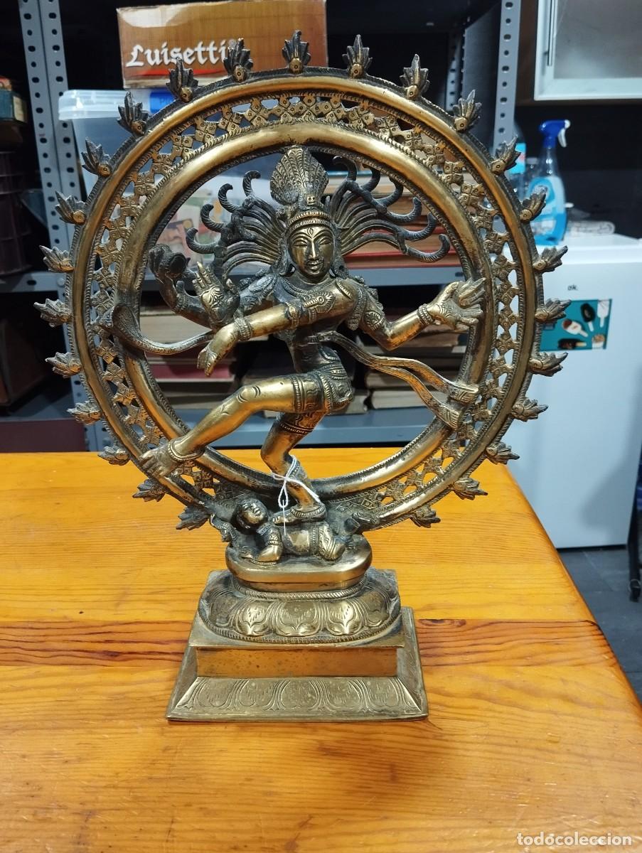 Arte: FIGURA HIND&Uacute; SHIVA NATARAJA BAILANDO. EN BRONCE.