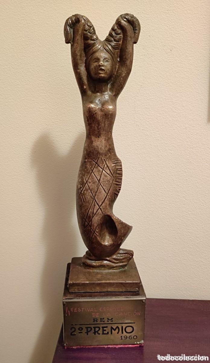 Arte: Trofeo Festival de la Cancion Benidorm 1960 segundo premio Jacinto Higueras sirenita bronce sirena