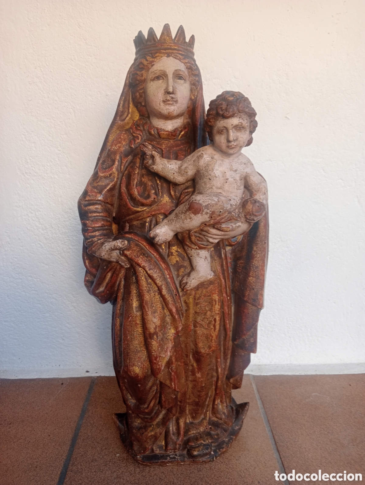 Art: Preciosa talla policrom&iacute;a virgen del XVI