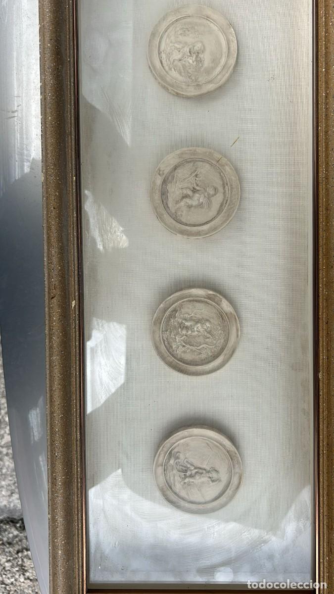 Arte: Cuatro Medallones decorativos enmarcados