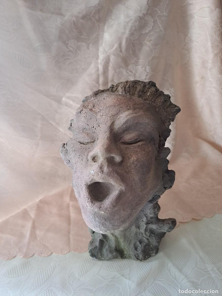 Arte: Escultura expresionista el grito,firmada por Humblot,Atelier de l'Ange-1998-de estuco o arcilla