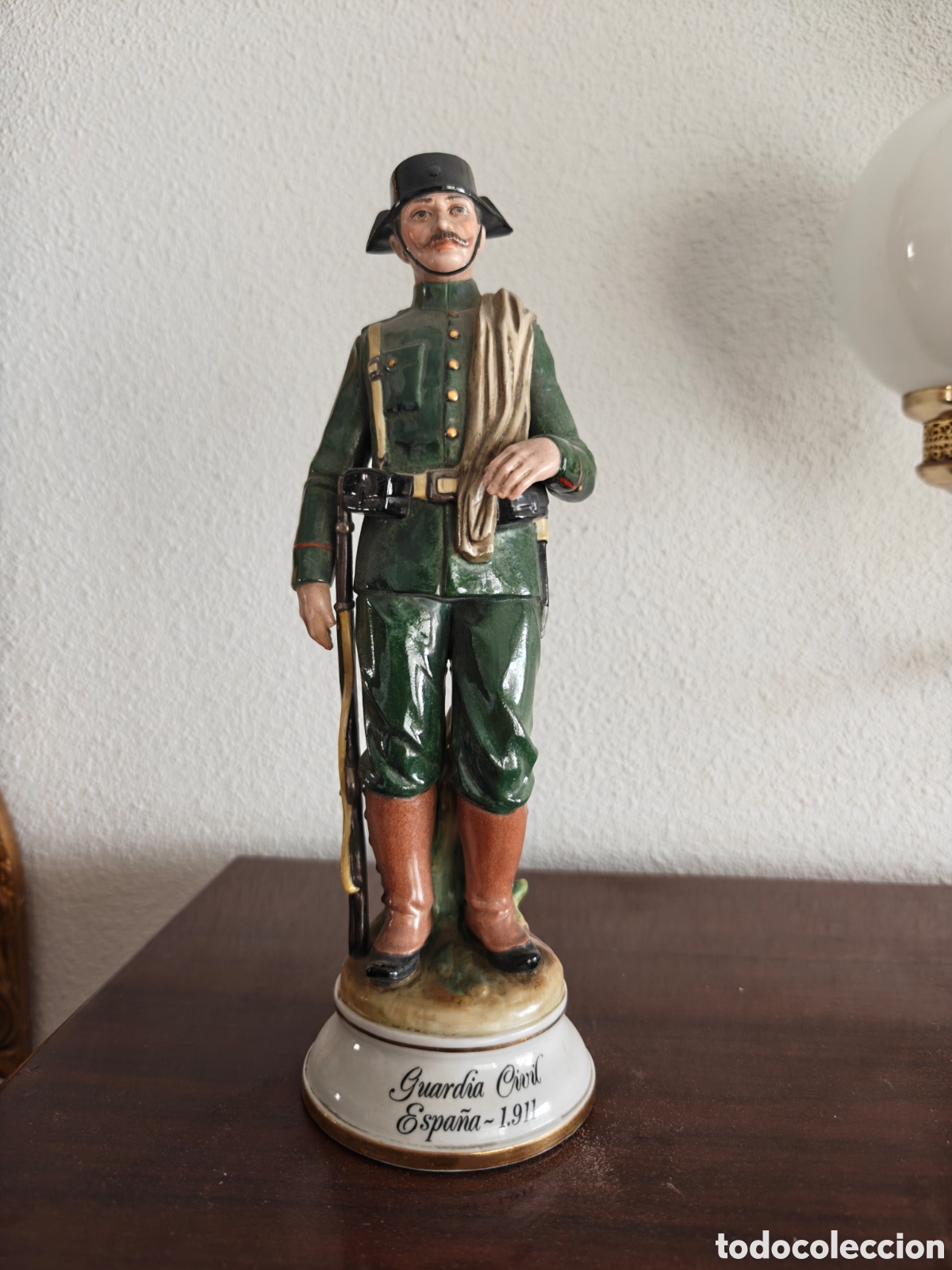 Arte: Guardia Civil porcelana Sureda