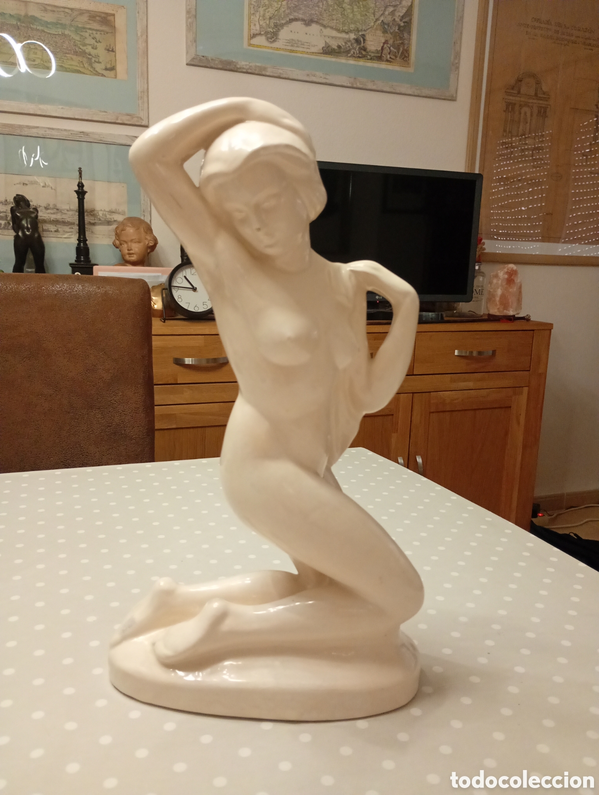 Arte: JOSEP PUJOL MONTAN&Eacute;, MANUFACTURA &rdquo;CERAMICAS TAMARIT&rdquo; Torredembarra, Tarragon&egrave;s, Tarragona. Desnudo