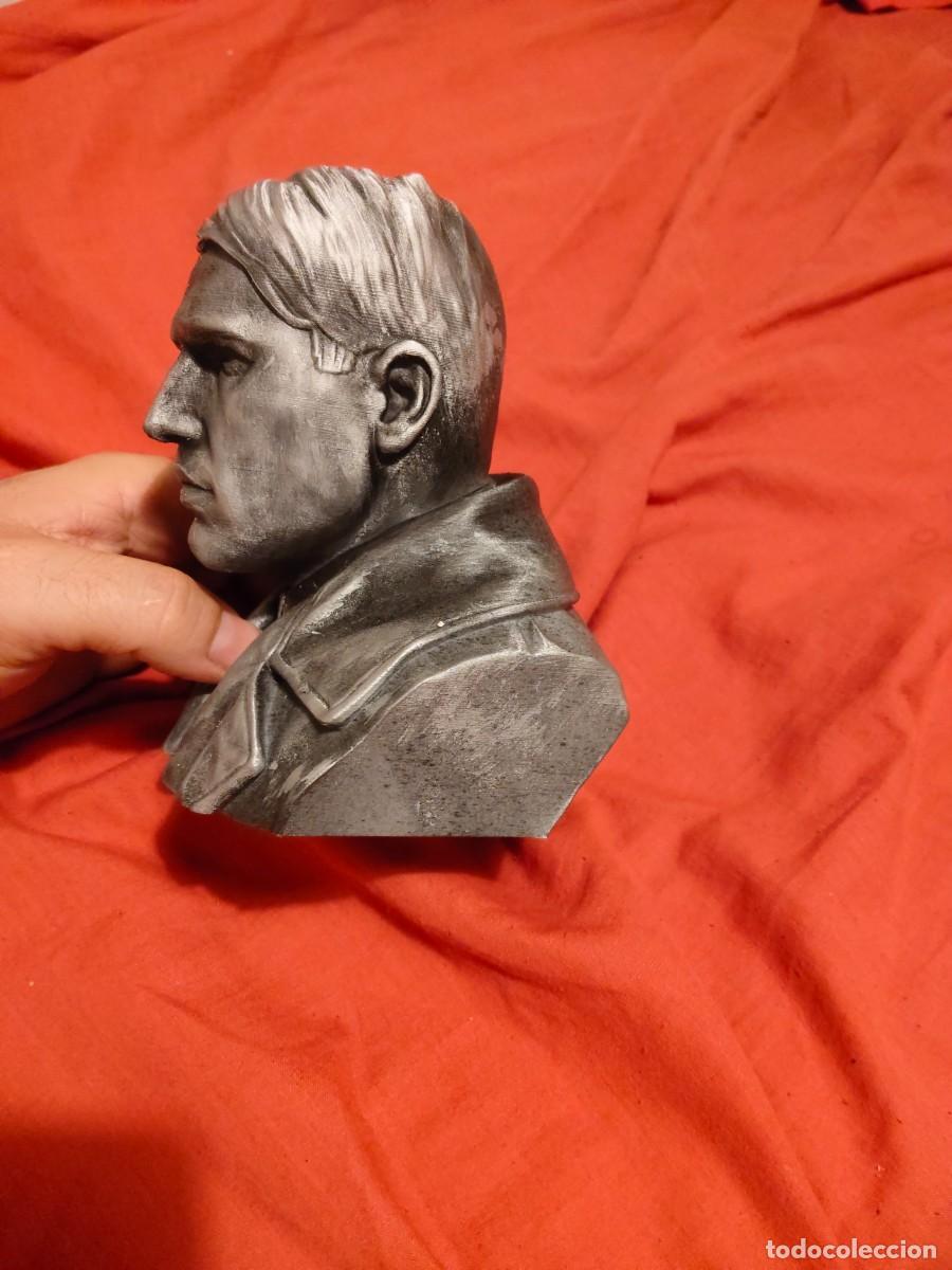 Arte: Busto de Ramiro Ledesma - Foto 3