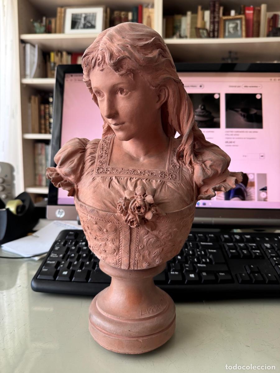Arte: Terracota de Luca Madrassi, Paris.