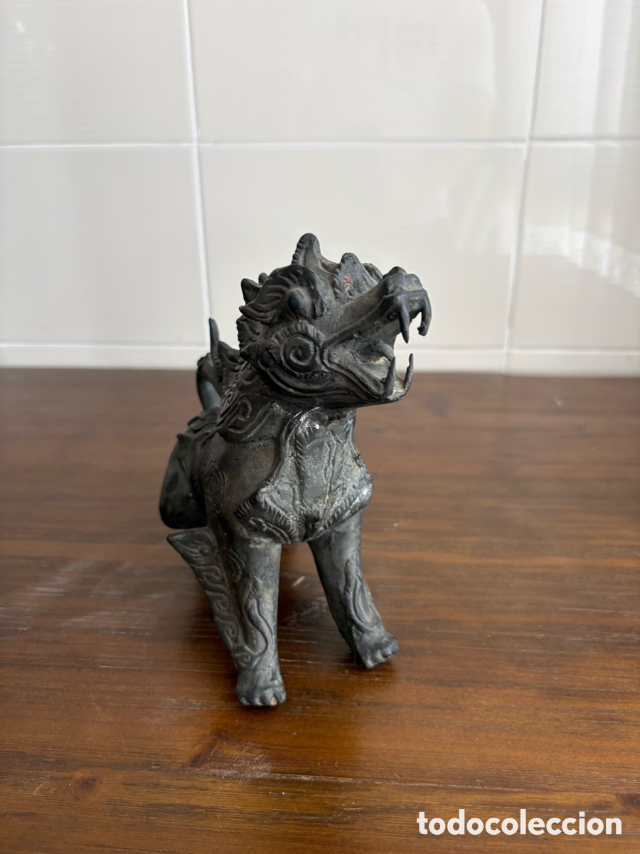 Arte: Figura China de bronce &ndash; Le&oacute;n Foo / Perro de Fu &ndash; Guardi&aacute;n oriental &ndash; Feng Shui