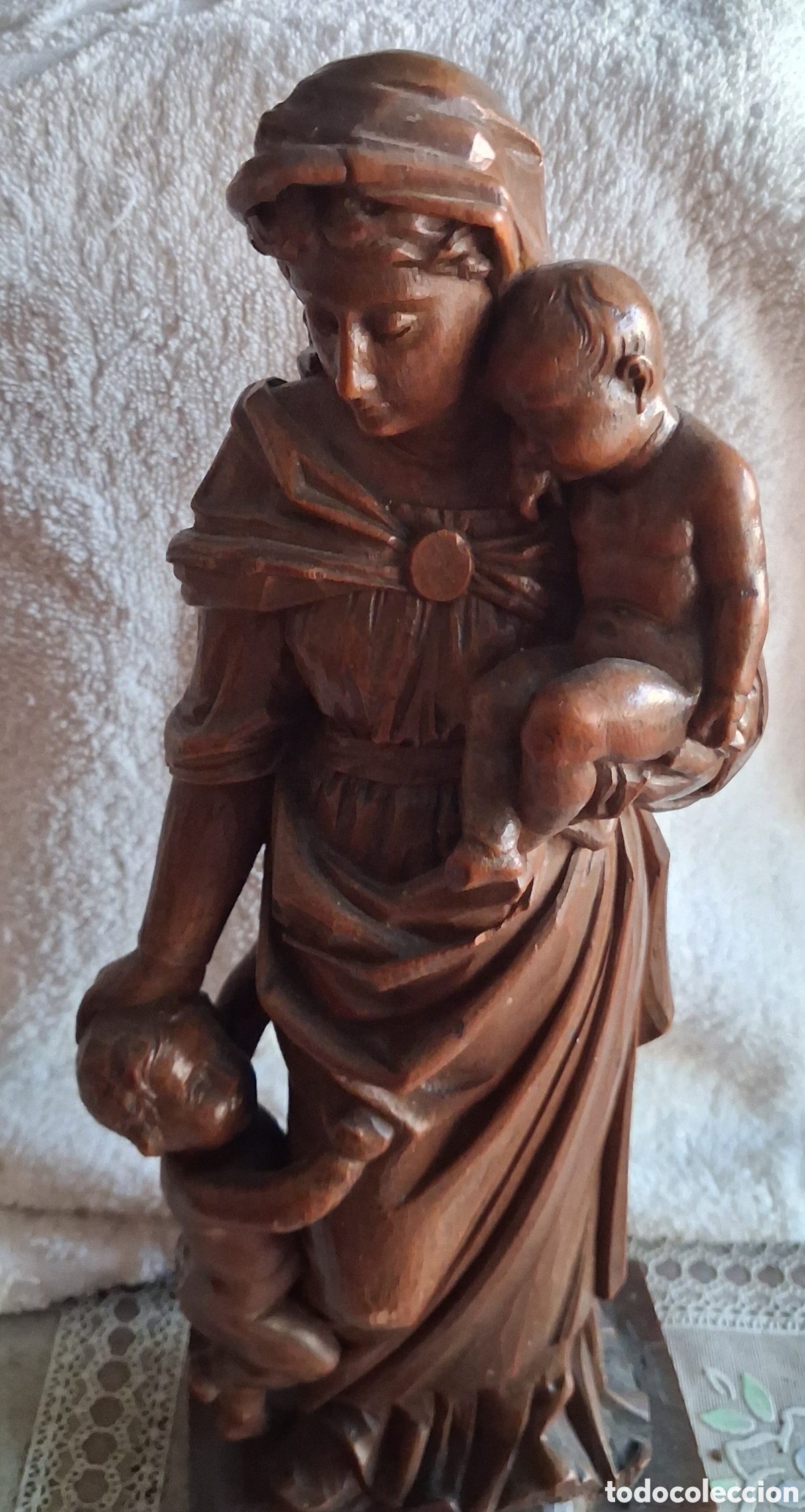 Arte: Virgen tallada en madera noble - Foto 8