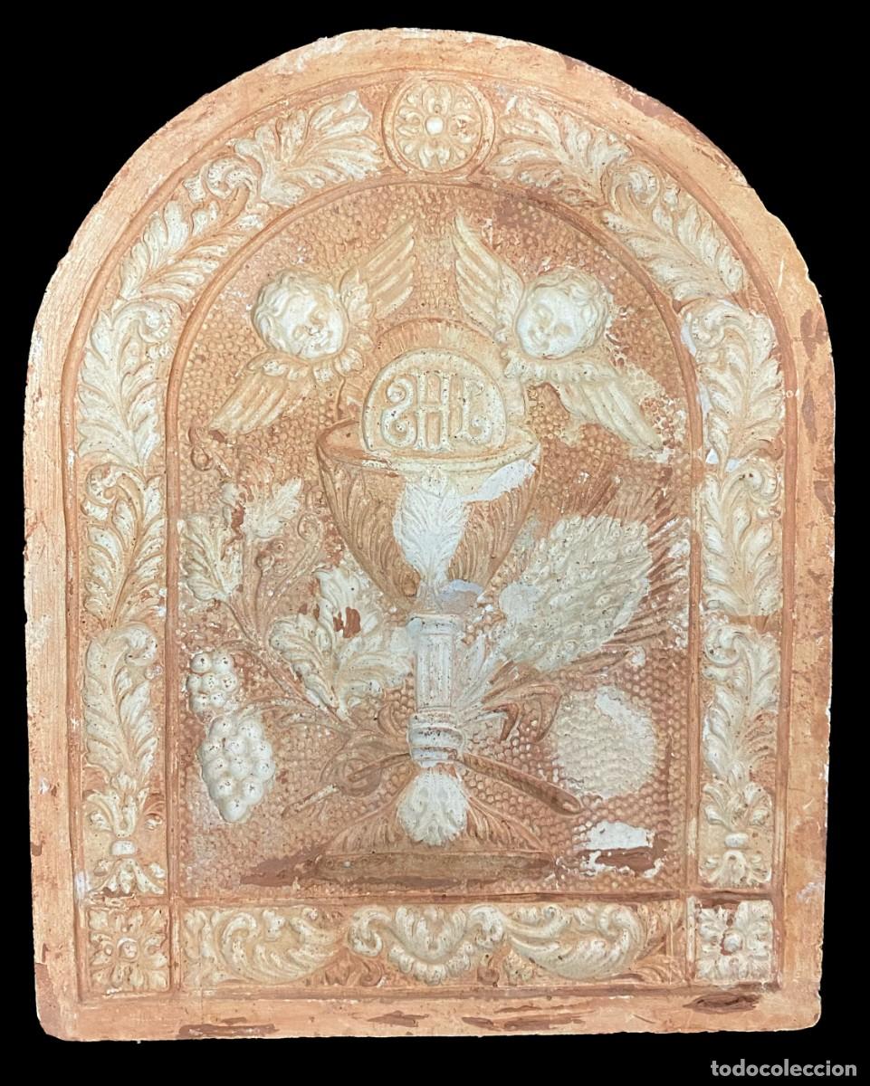 Arte: Antiguo molde de escayola para hacer barro, terracota. Puerta de sagrario. 25x20x2,5 cm