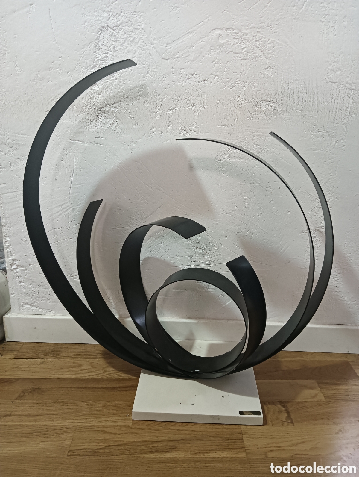 Arte: Escultura abstracta. .