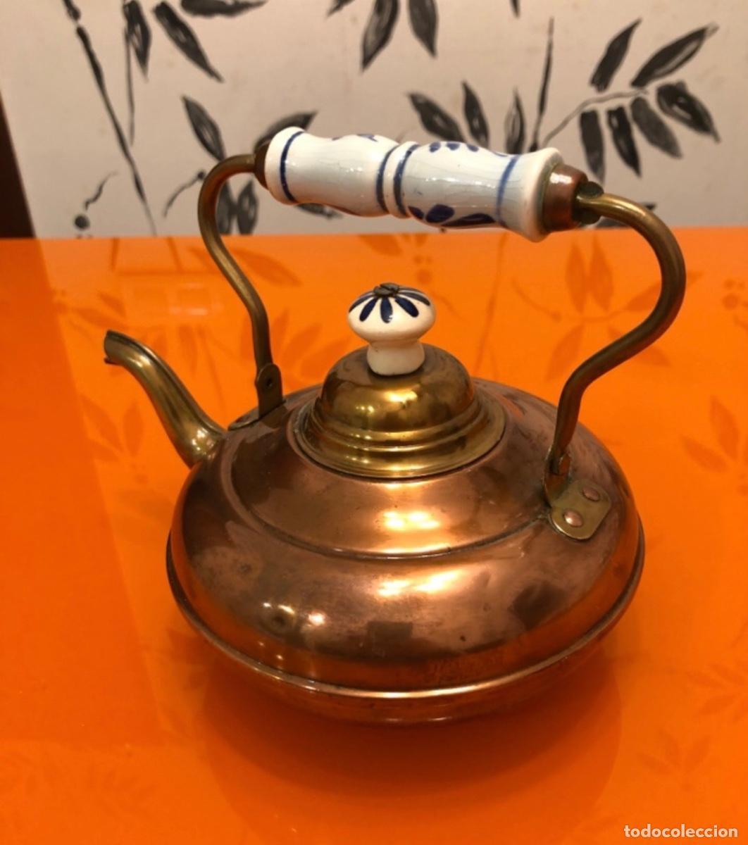 Arte: ANTIGUA TETERA DE BRONCE - Foto 2