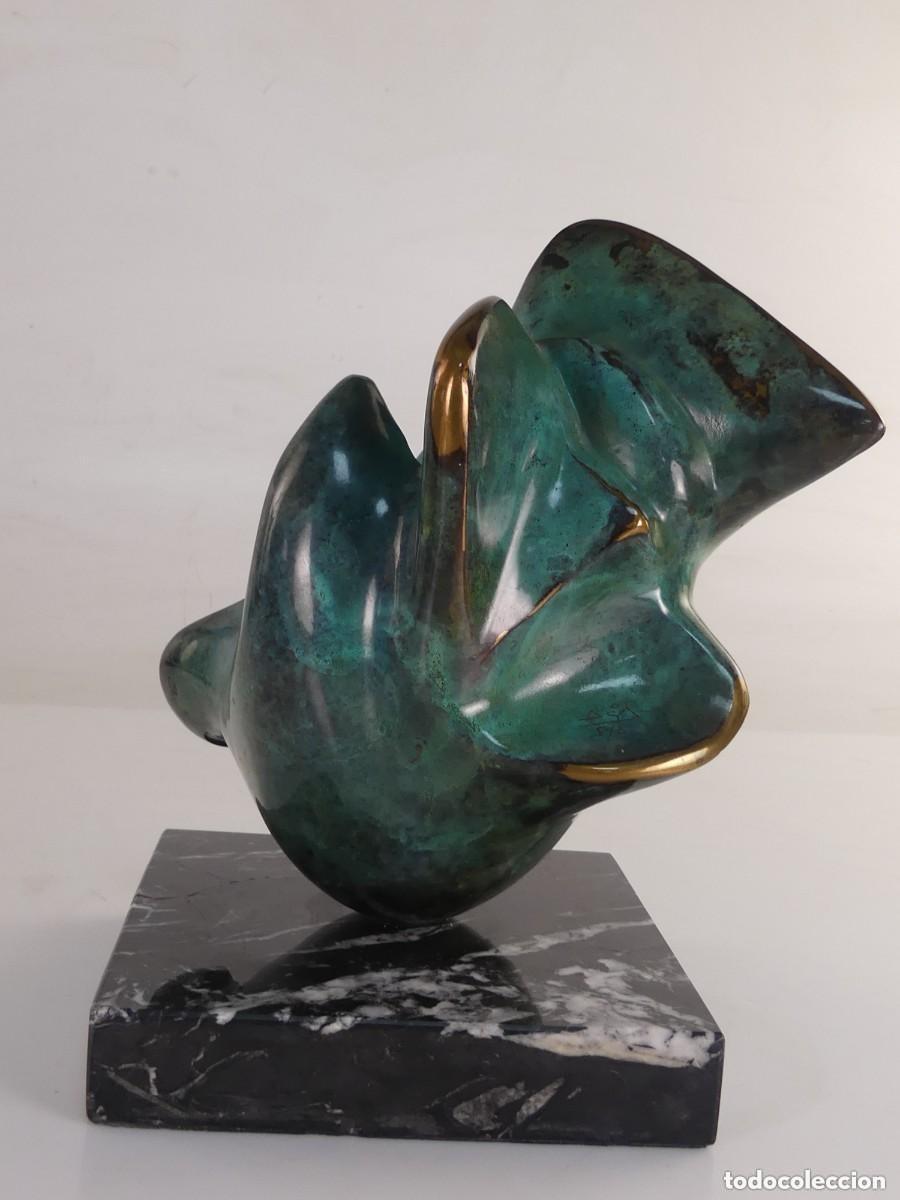 Art: ESCULTURA FIGURA HECHA DE BRONCE PATINADO P/A PRUEBA ARTISTICA OBJETO DE COLECCION