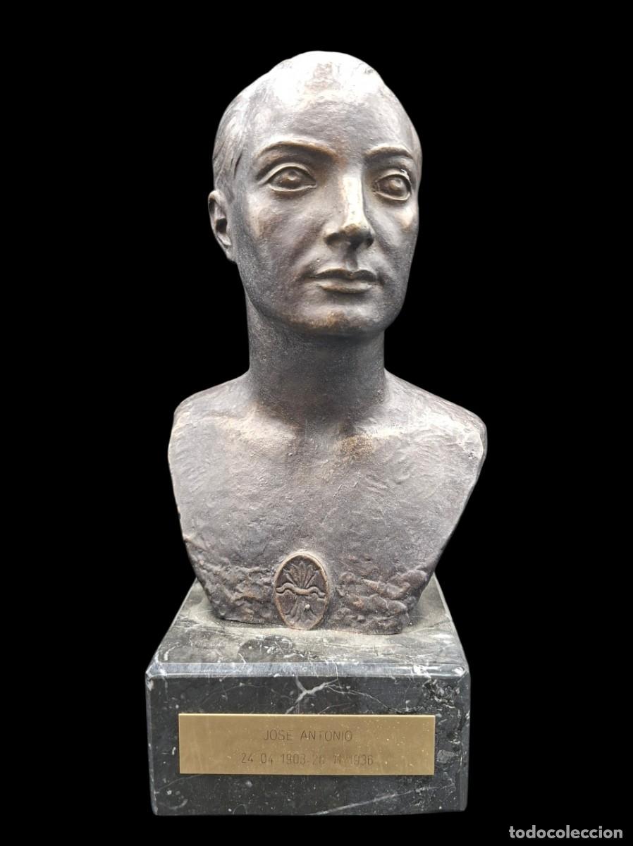 Arte: BUSTO EN BRONCE DE JOSE ANTONIO PRIMO DE RIVERA CON PLACA EN PEANA DE MARMOL