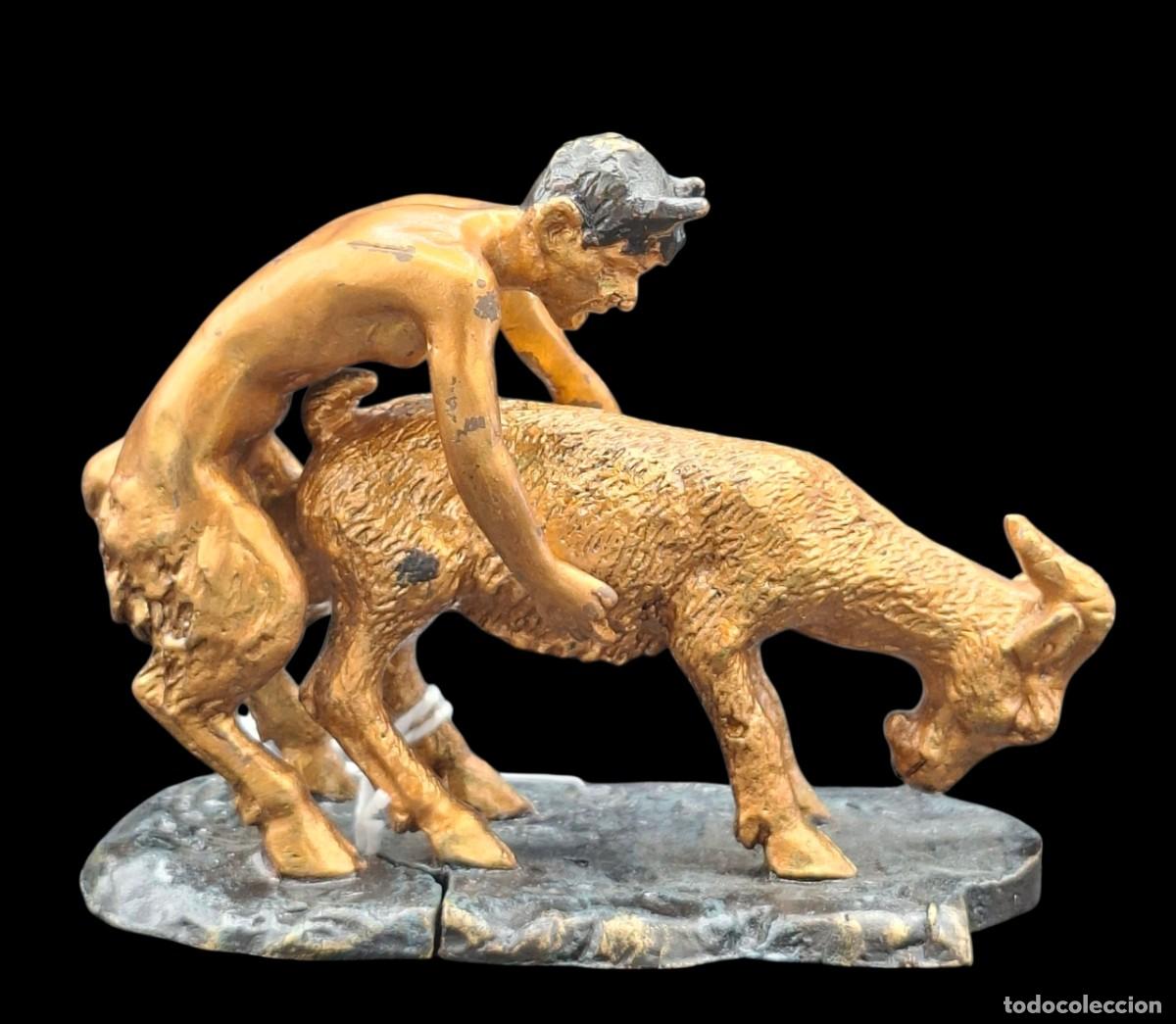 Arte: DOBLE ESCULTURA EN BRONCE DORADO DE FAUNO Y CABRA