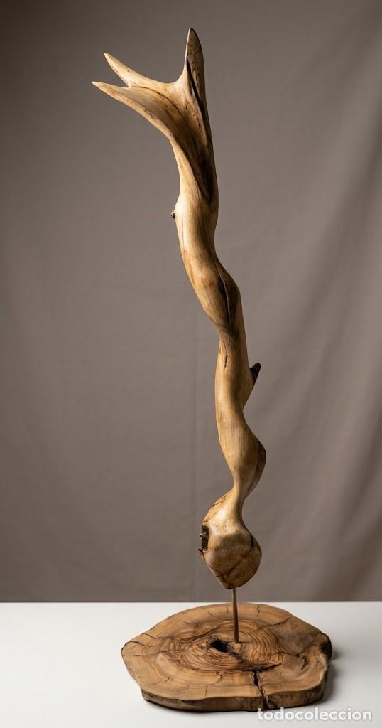 Arte: Escultura &rdquo;Silueta del viento&rdquo;