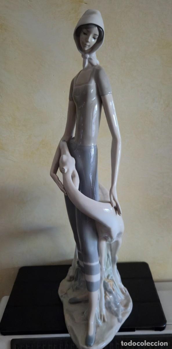 Arte: Lladr&oacute;, Diana con cervatillo