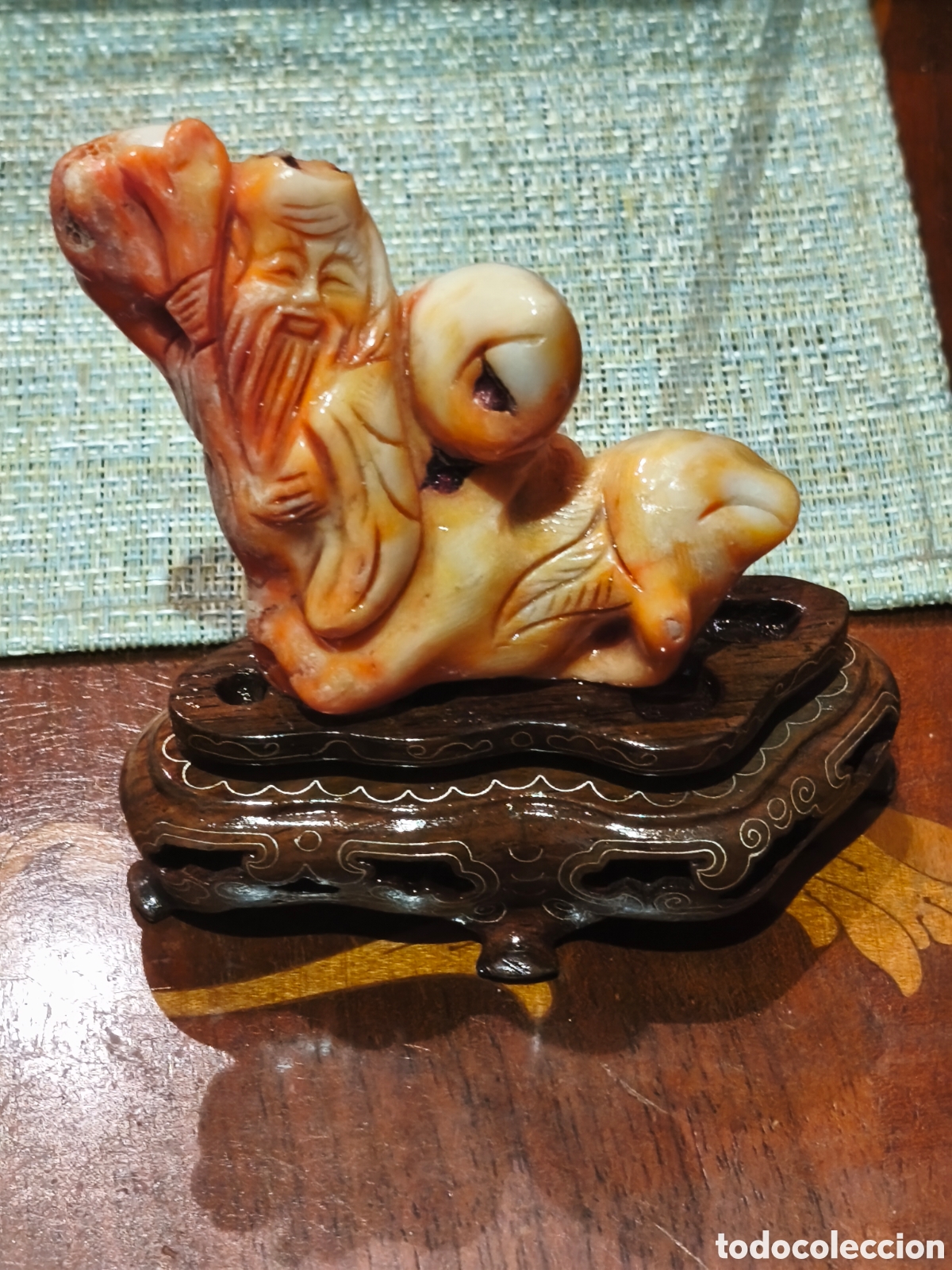 Arte: Figurabcdende coral rpjobautentigcp de unos 8 ctm de alto sin peana sobre ,1950,talla china buda ,ve