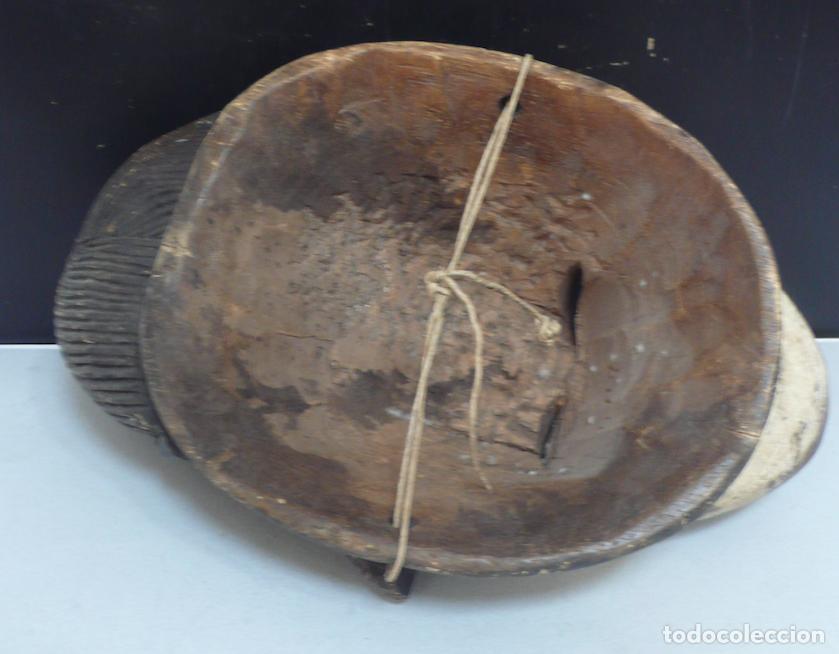 Arte: MASCARA DE MADERA TALLADA - Foto 4