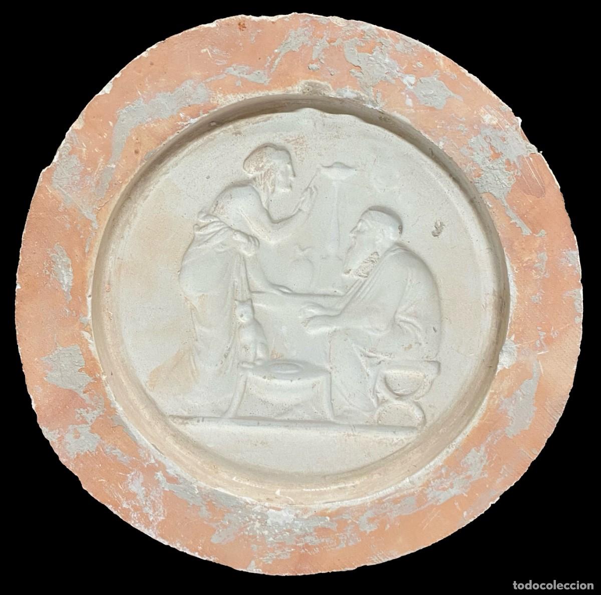 Arte: Antiguo molde de escayola para hacer barro, porcelana o terracota. Escena mitol&oacute;gica. 18x18x5