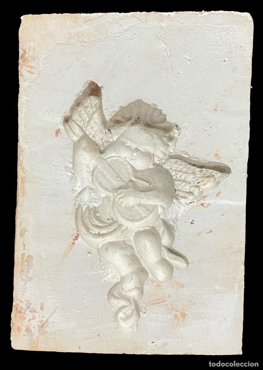 Arte: Antiguo molde de escayola para hacer barro, porcelana o terracota. 11x8x3. &Aacute;ngel de la guarda, puti.