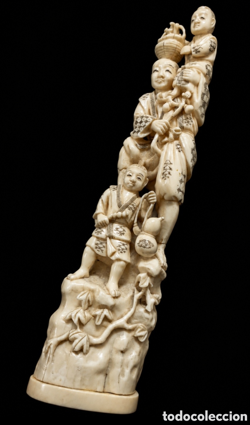 Arte: talla de marfil original de morsa con certificado CITES finales siglo XIX mide 28 cms