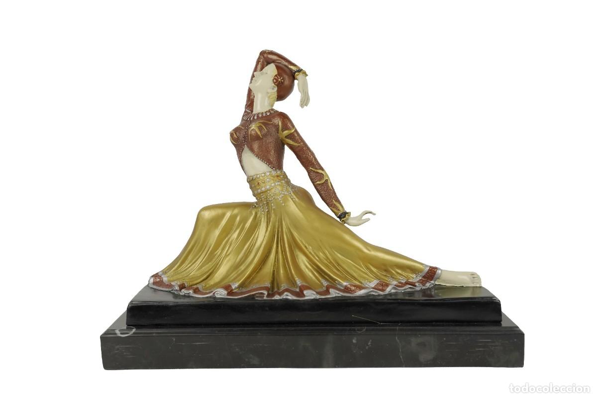Arte: BRONCE Siguiendo modelos de DIMITRI CHIPARUS (Dorohoi, Ruman&iacute;a, 1886- Par&iacute;s, 1947)