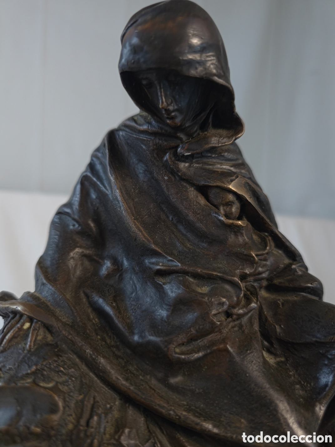 Arte: Virgen en Bronce Firmada Numerada - Foto 2