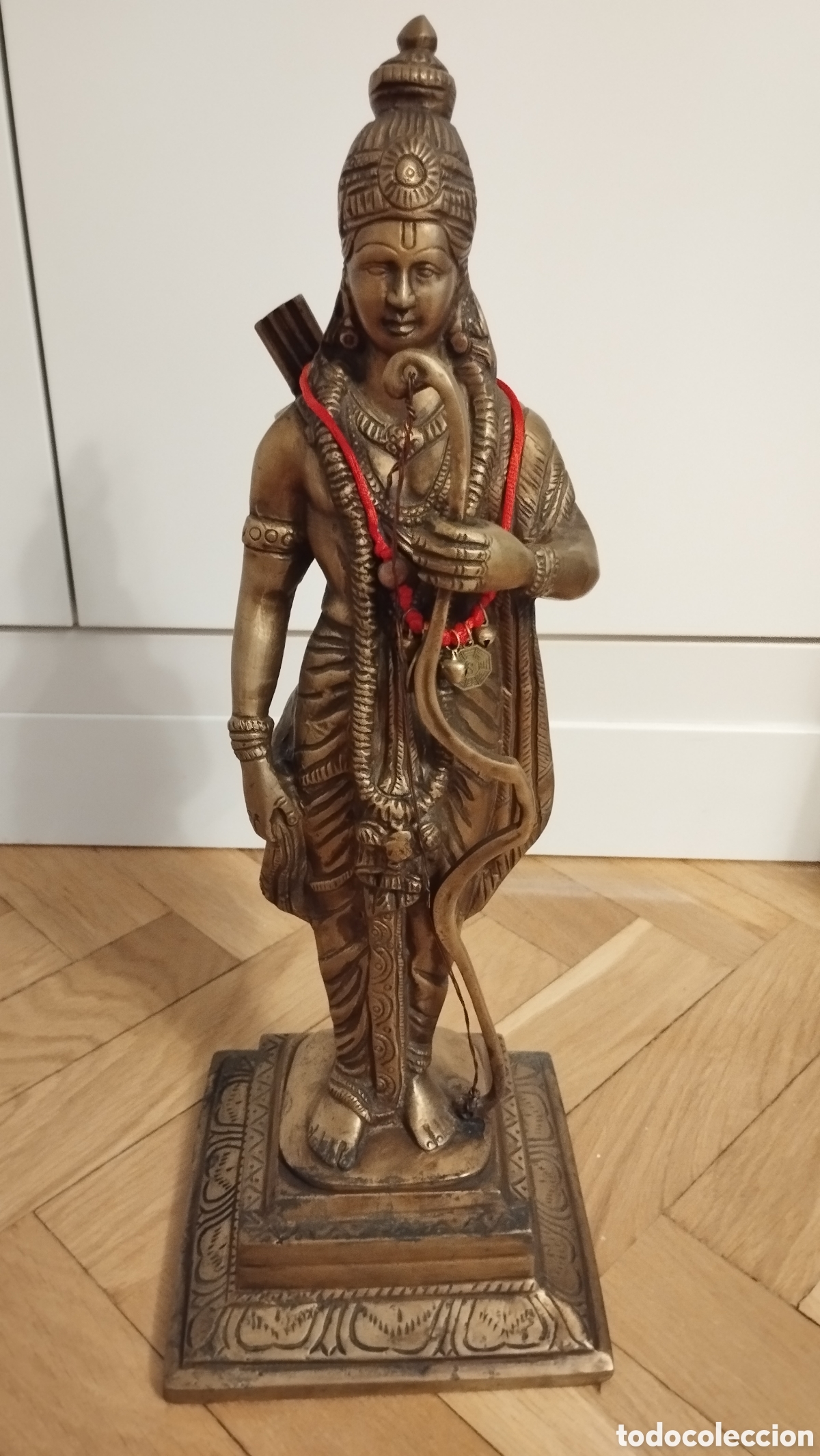 Arte: Escultura met&aacute;lica Se&ntilde;or Rama