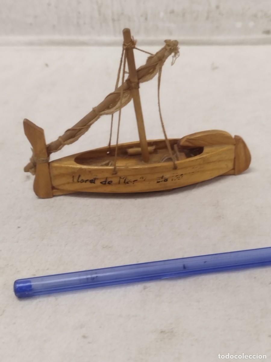 Arte: Barca de pescadores de madera. De lloret de mar.