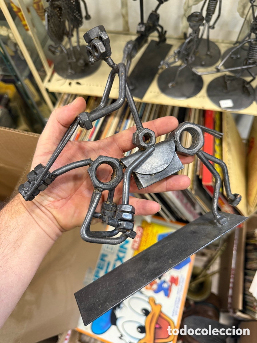 Arte: Lote de 10 figuras echas con tornillos - Foto 3