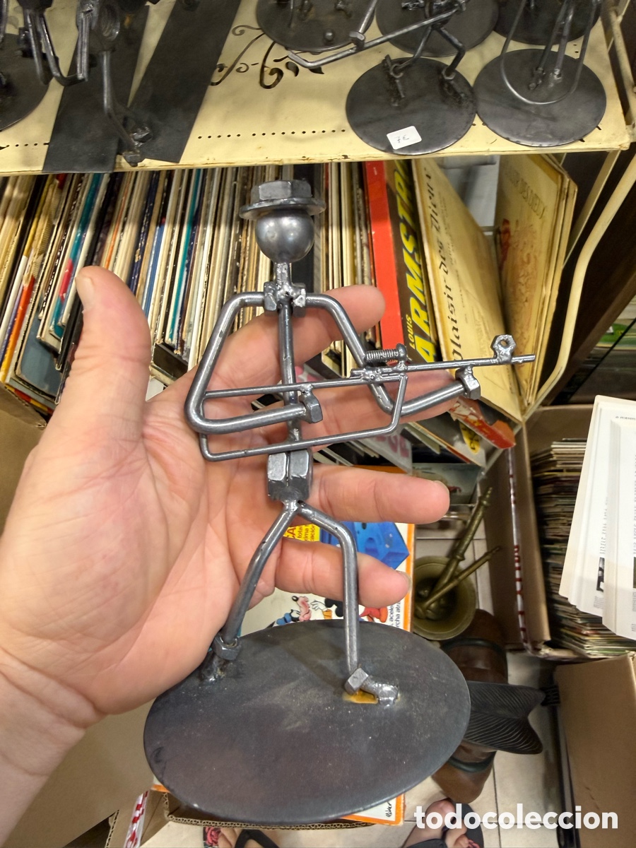 Arte: Lote de 10 figuras echas con tornillos - Foto 5