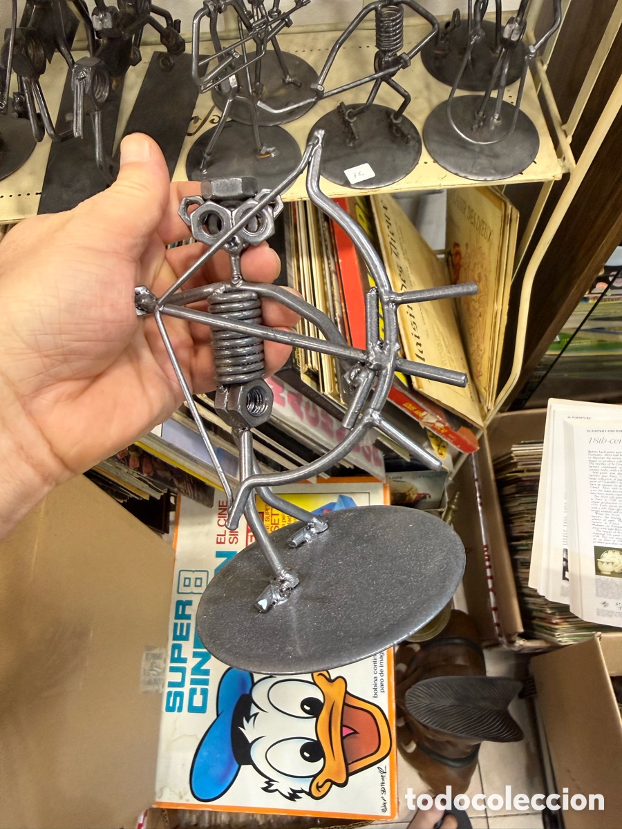 Arte: Lote de 10 figuras echas con tornillos - Foto 9