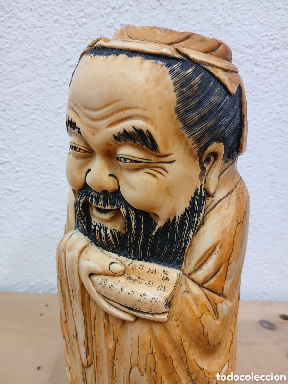 Arte: Sabio Chino. Marfil. Negociable.