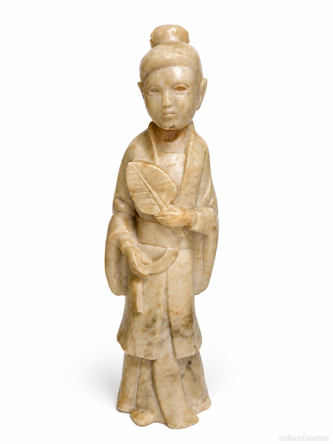 Arte: Figura Oriental, Dama o Deidad China - Tallada a Mano en Alabastro