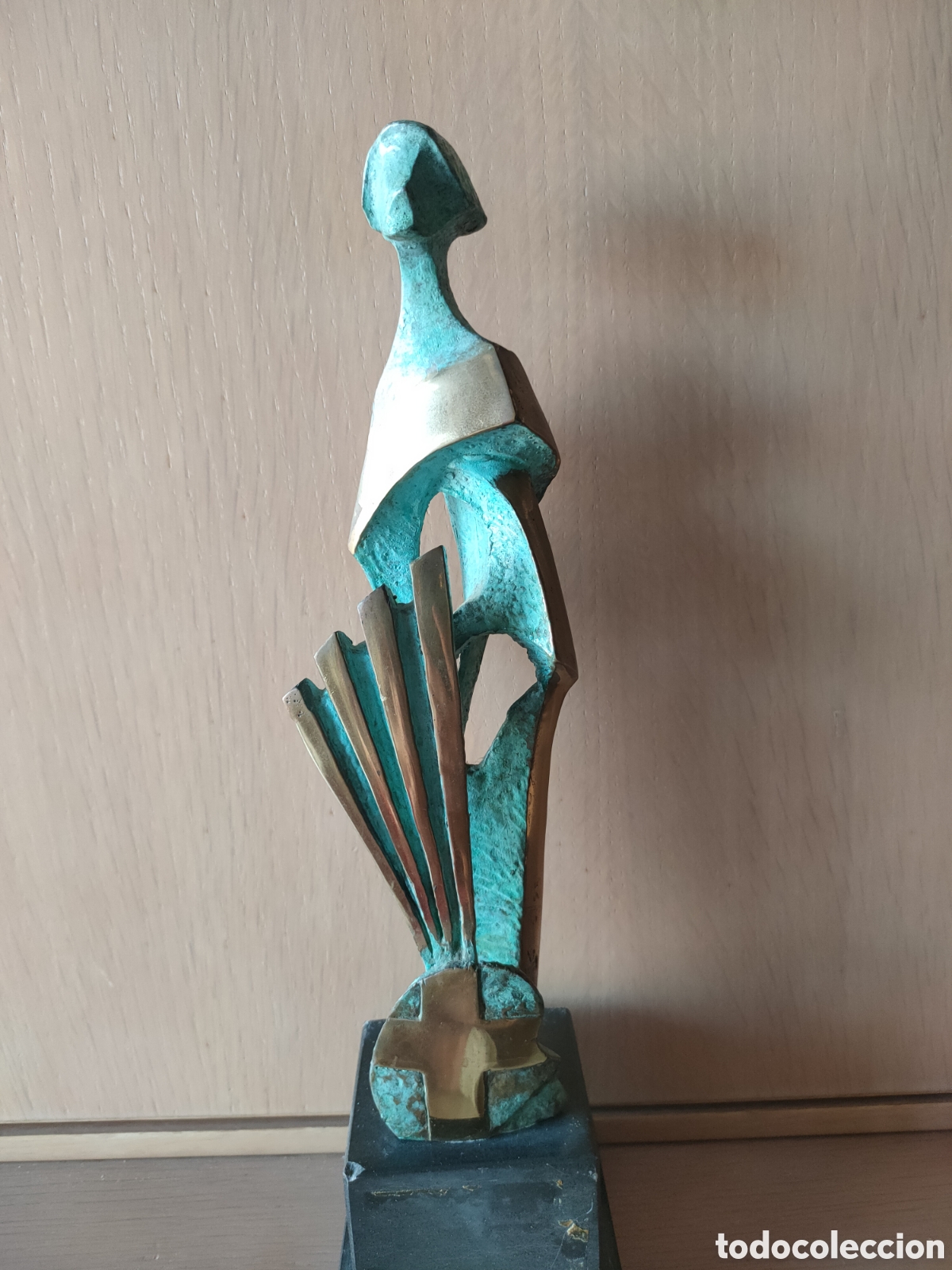 Arte: Jaume Perell&oacute; i Mir&oacute; ( 1927 - 2015 ) -- Maternidad -- escultura bronce firmada y numerada 5/25