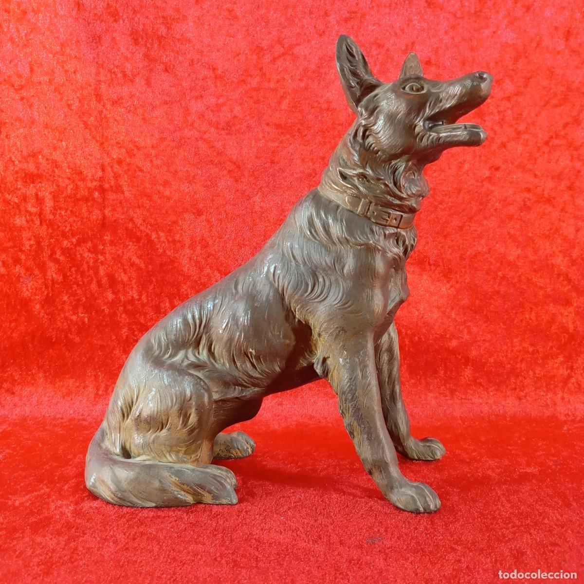 Arte: PRECIOSA ESCULTURA EN FORMA DE PASTOR ALEM&Aacute;N - DE BRONCE - 254 X 20 X 9 CM