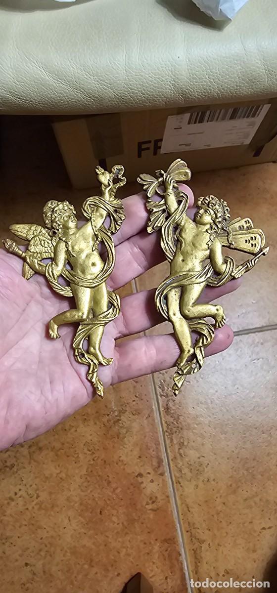 Arte: Pareja angeles bronce dorado de mueble clasico