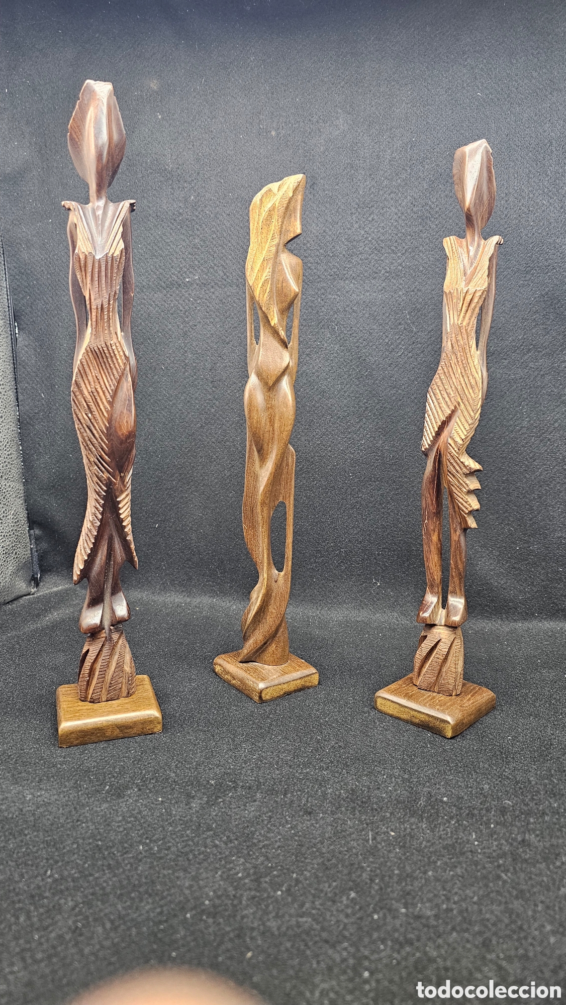 Arte: Esculturas de madera tallada