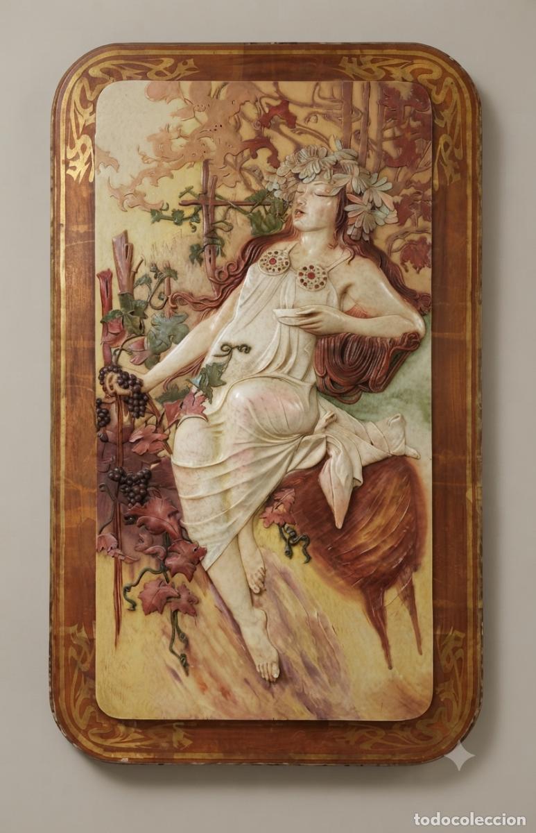 Kunst: Relieve en polvo de alabastro estilo Art Noveau. Orejudo