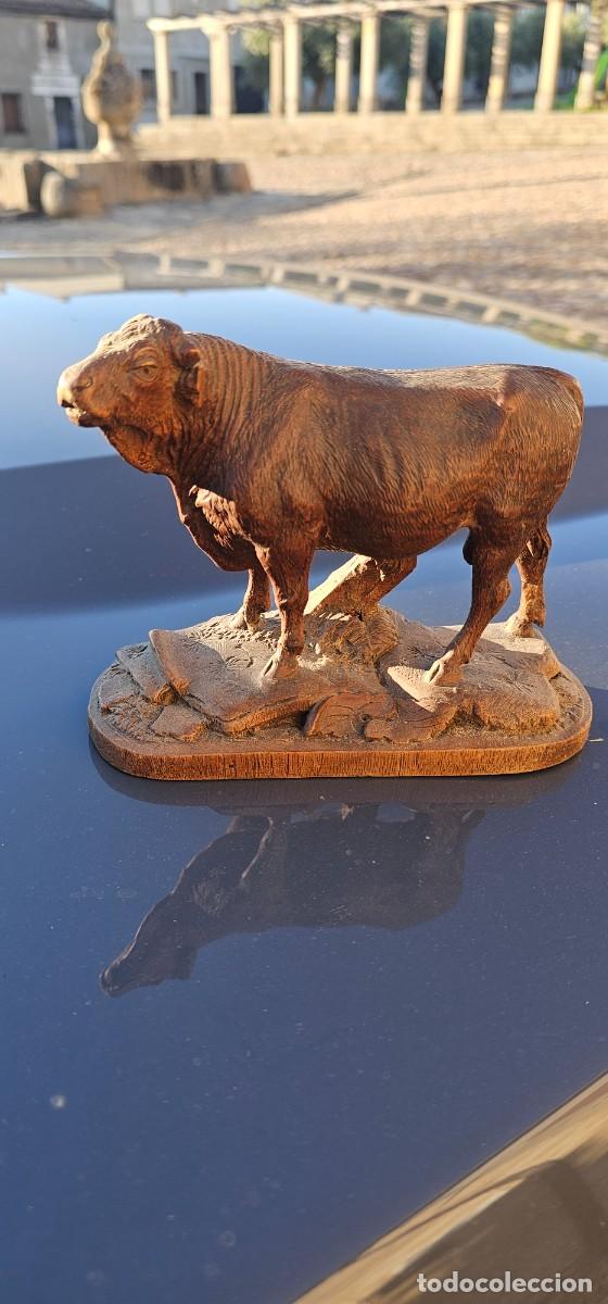 Arte: Preciosa talla madera vaca muy trabajada