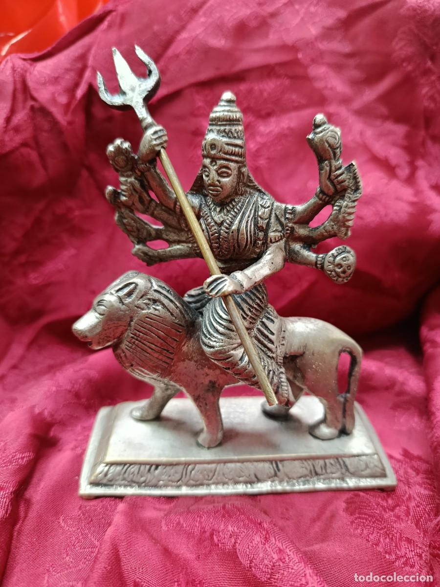 Arte: Escultura antigua de bronce india, Shiva Durga.