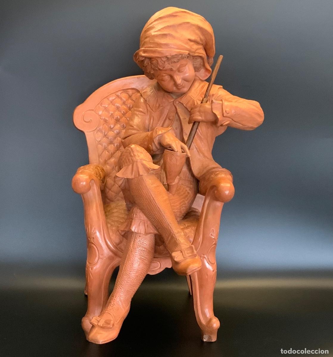 Arte: GRAN TERRACOTA BERNHARD BLOCH - &ldquo;EL PEQUE&Ntilde;O FUMADOR&rdquo; (c.1900)
