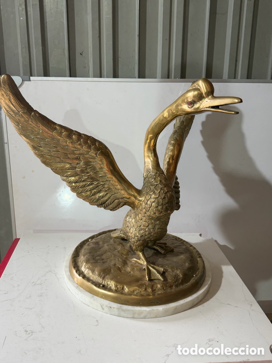 Arte: Escultura bronce ganso/oca m&aacute;rmol