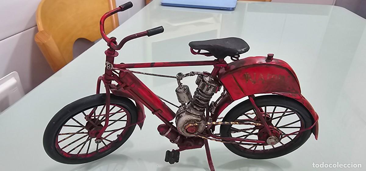 Arte: Preciosa escultura hierro motocicleta mucho detalle