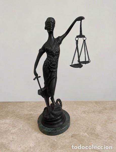 Arte: ESCULTURA DE BRONCE - REPRESENTANDO LA JUST&Iacute;CIA